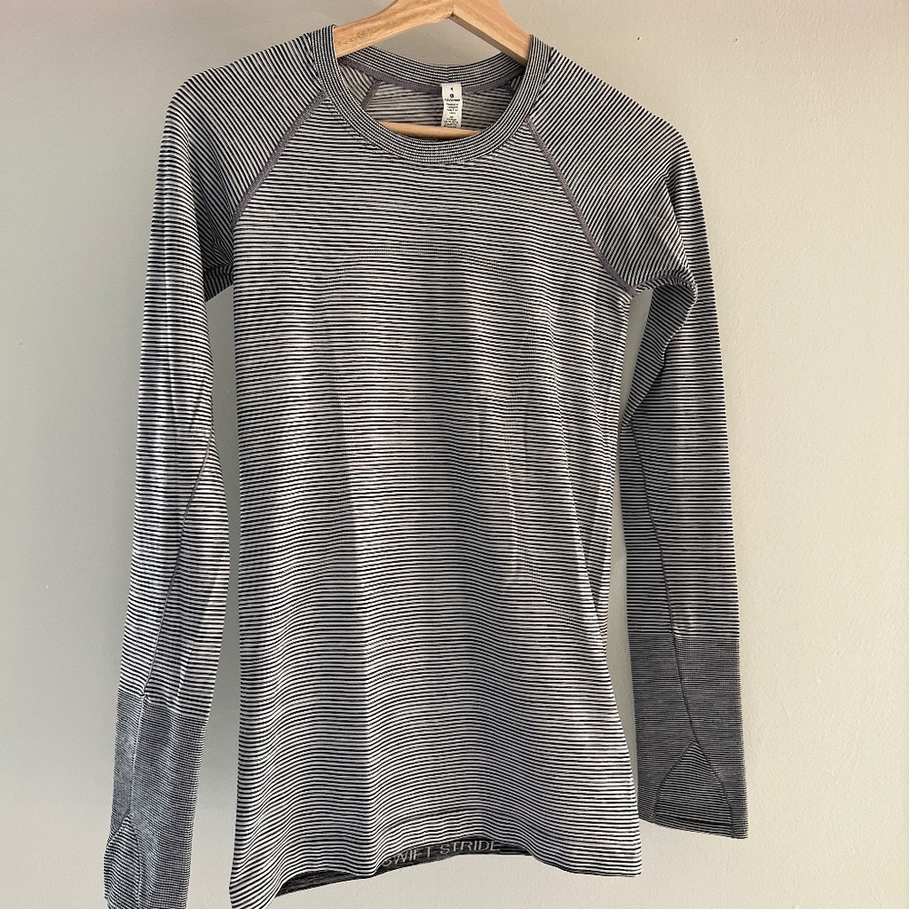 Lululemon Swiftly Tech Long-Sleeve